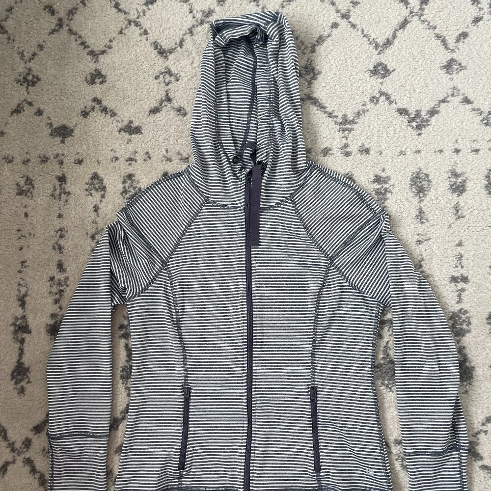 90 Degree Navy Blue/White Striped Zip-Up Jacket, M